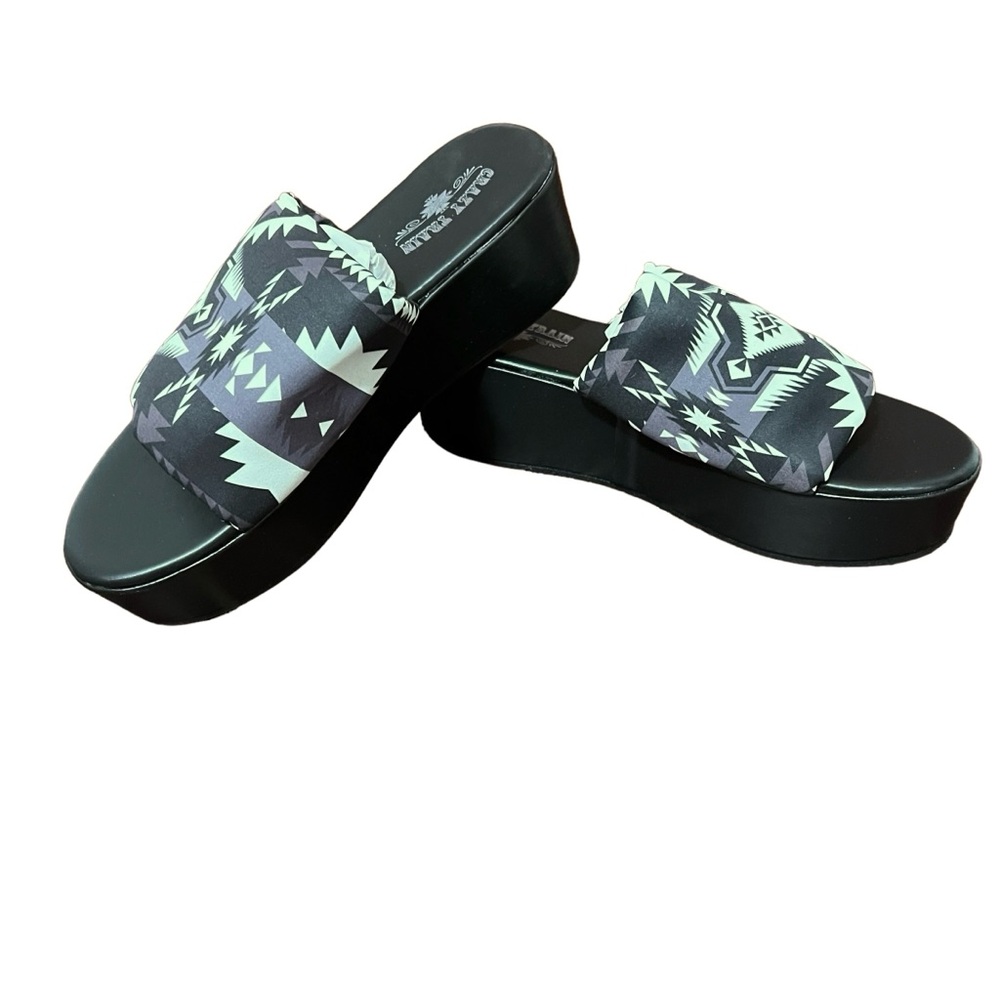 Crazy Train 90s Platty Aztec Bold Black & White Sandal Wedges Platform Slides 9 - Picture 6 of 8